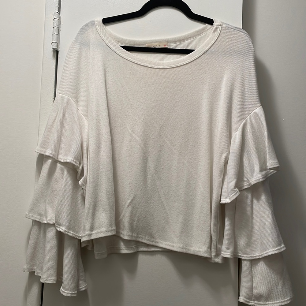 Ruffle long sleeve top